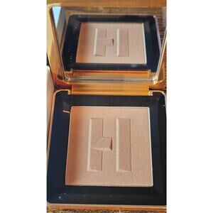 HAUS LABS BY LADY GAGA Power Sculpt Velvet Powder Bronzer -MEDIUM LEVEL 8